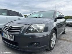 Culoaregri Utilizat 2006 Toyota Avensis Sol Berlinǎ | 2.000 EUR