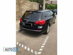 Negru Utilizat 2013 Opel Astra Sport Break | 6.700 EUR (Puțin scump)