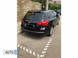 Negru Utilizat 2013 Opel Astra Sport Break | 6.700 EUR (Preț OK)