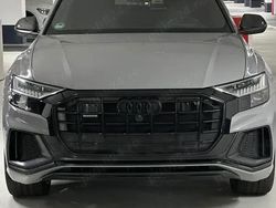 Gri Utilizat 2023 Audi Q8 S-Line SUV | 85.000 EUR (Scump)