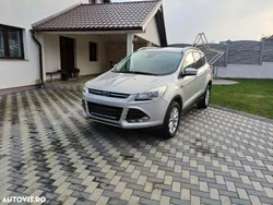 Gri Utilizat 2016 Ford Kuga ST-Line SUV | 9.800 EUR (Preț bun)