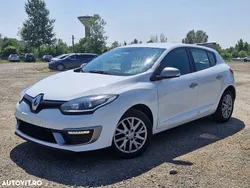 Culoarealb Utilizat 2014 Renault Mégane III Expression | 4.950 EUR (Preț bun)