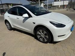 Utilizat 2023 Tesla Model Y SUV | 33.800 EUR