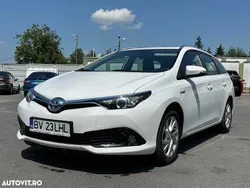 Alb Utilizat 2018 Toyota Auris Hybrid Break | 14.700 EUR (Preț OK)