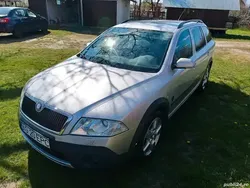 Argintiu Utilizat 2008 Skoda Octavia Scout Scout 4x4 Break | 4.300 EUR