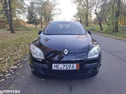 Culoarenegru Utilizat 2011 Renault Mégane III Expression Hatchback | 4.650 EUR (Preț OK)