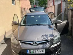 Utilizat 2011 Hyundai i30 Break | 2.100 EUR (Preț bun)