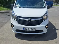Alb Utilizat 2017 Opel Vivaro Van | 12.950 EUR (Preț OK)