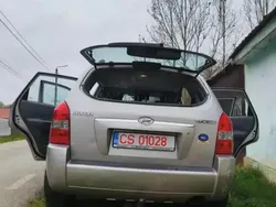 Utilizat 2006 Hyundai Tucson SUV | 3.000 EUR