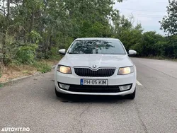 Culoarealb Utilizat 2013 Skoda Octavia Hatchback | 5.800 EUR (Preț bun)