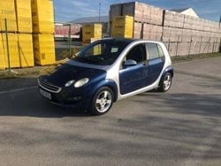 Utilizat 2005 Smart ForFour Berlinǎ | 2.399 EUR (Scump)