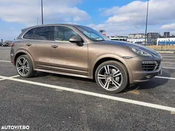Maro Utilizat 2012 Porsche Cayenne SUV | 18.500 EUR (Preț bun)