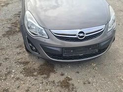 Utilizat 2011 Opel Corsa | 2.750 EUR (Preț OK)