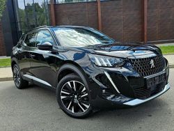Culoarenegru Utilizat 2022 Peugeot 2008 GT SUV | 17.290 EUR (Puțin scump)
