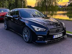 Culoarenegru Utilizat 2014 Infiniti Q50 Sport Tech Berlinǎ | 24.000 EUR