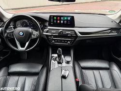 Culoarenegru Utilizat 2017 BMW 520 Berlinǎ | 19.900 EUR (Preț OK)
