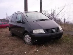 Utilizat 2001 VW Sharan Monovolum | 1.699 EUR