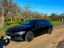 Culoarenegru Utilizat 2020 Mercedes 220 Break | 25.500 EUR