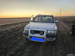 Argintiu Utilizat 2001 Opel Frontera SUV | 2.000 EUR