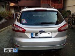 Gri Utilizat 2011 Ford Mondeo Hatchback | 8.490 EUR