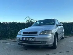 Gri Utilizat 2003 Opel Astra Hatchback | 750 EUR (Preț bun)