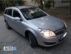 Argintiu metalizat Utilizat 2009 Opel Astra Break | 3.990 EUR (Scump)