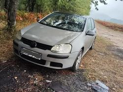 Gri Utilizat 2006 VW Golf V Hatchback | 5.000 EUR