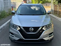 Gri Utilizat 2020 Nissan Qashqai N-Connecta SUV | 14.990 EUR