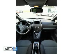 Gri Utilizat 2005 Opel Zafira Monovolum | 2.000 EUR