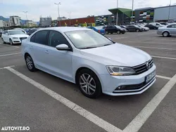 Alb Utilizat 2016 VW Jetta Comfortline Berlinǎ | 8.900 EUR (Preț OK)
