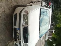 Utilizat 2002 Skoda Octavia Berlinǎ | 800 EUR