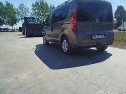 Utilizat 2013 Opel Combo Monovolum | 6.820 EUR (Scump)