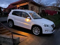 Culoarealb Utilizat 2010 VW Tiguan Sport SUV | 9.000 EUR (Puțin scump)