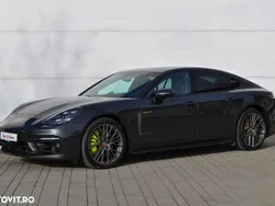 Gri Utilizat 2024 Porsche Panamera 4 Platinum Edition Berlinǎ | 115.000 EUR