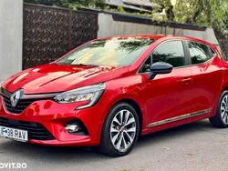 Rosu Utilizat 2020 Renault Clio V Intens Hatchback | 11.300 EUR (Preț OK)