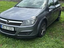 Utilizat 2005 Opel Astra Hatchback | 1.400 EUR (Preț OK)