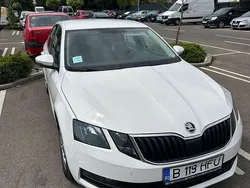 Culoarealb Utilizat 2017 Skoda Octavia Berlinǎ | 8.000 EUR (Preț bun)