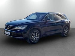 Maro mediu metalic Nouă 2025 VW Touareg Elegance SUV | 71.100 EUR (Preț OK)