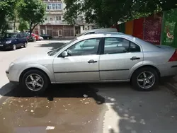 Utilizat 2005 Ford Mondeo Berlinǎ | 2.000 EUR (Puțin scump)
