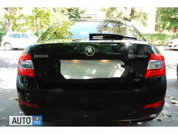 Negru Utilizat 2013 Skoda Octavia Berlinǎ | 11.000 EUR