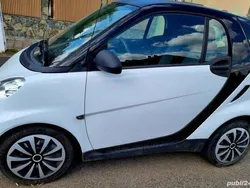 Alb Utilizat 2012 Smart ForTwo Coupé Coupe | 4.500 EUR