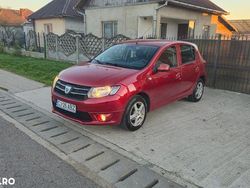 Culoarerosu Utilizat 2013 Dacia Sandero Lauréate Hatchback | 4.300 EUR (Preț OK)