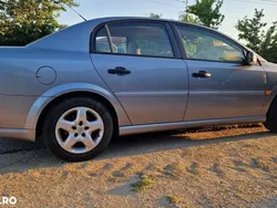 Gri Utilizat 2009 Opel Vectra Essentia Berlinǎ | 3.200 EUR (Scump)