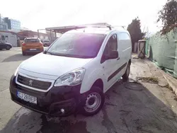 Alb Utilizat 2017 Peugeot Partner Monovolum | 8.990 EUR