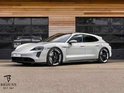Utilizat 2022 Porsche Taycan Sport Turismo Berlinǎ | 79.328 EUR