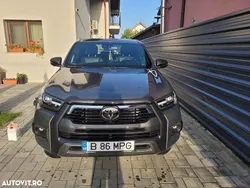 Culoareverde Utilizat 2023 Toyota HiLux Edition Pickup | 50.000 EUR (Puțin scump)