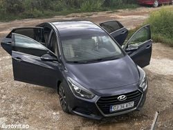 Culoarealbastru Utilizat 2015 Hyundai i40 Berlinǎ | 7.300 EUR (Preț bun)