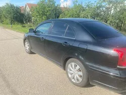 Utilizat 2009 Toyota Avensis Berlinǎ | 3.000 EUR (Super Preț)