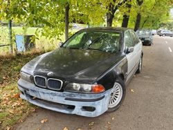 Utilizat 2001 BMW 525 Sport Line Berlinǎ | 1.250 EUR