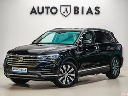 Negru Utilizat 2019 VW Touareg Atmosphere SUV | 44.950 EUR (Preț bun)